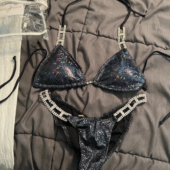 Fitness Competition Suit - Picture 4 of 6